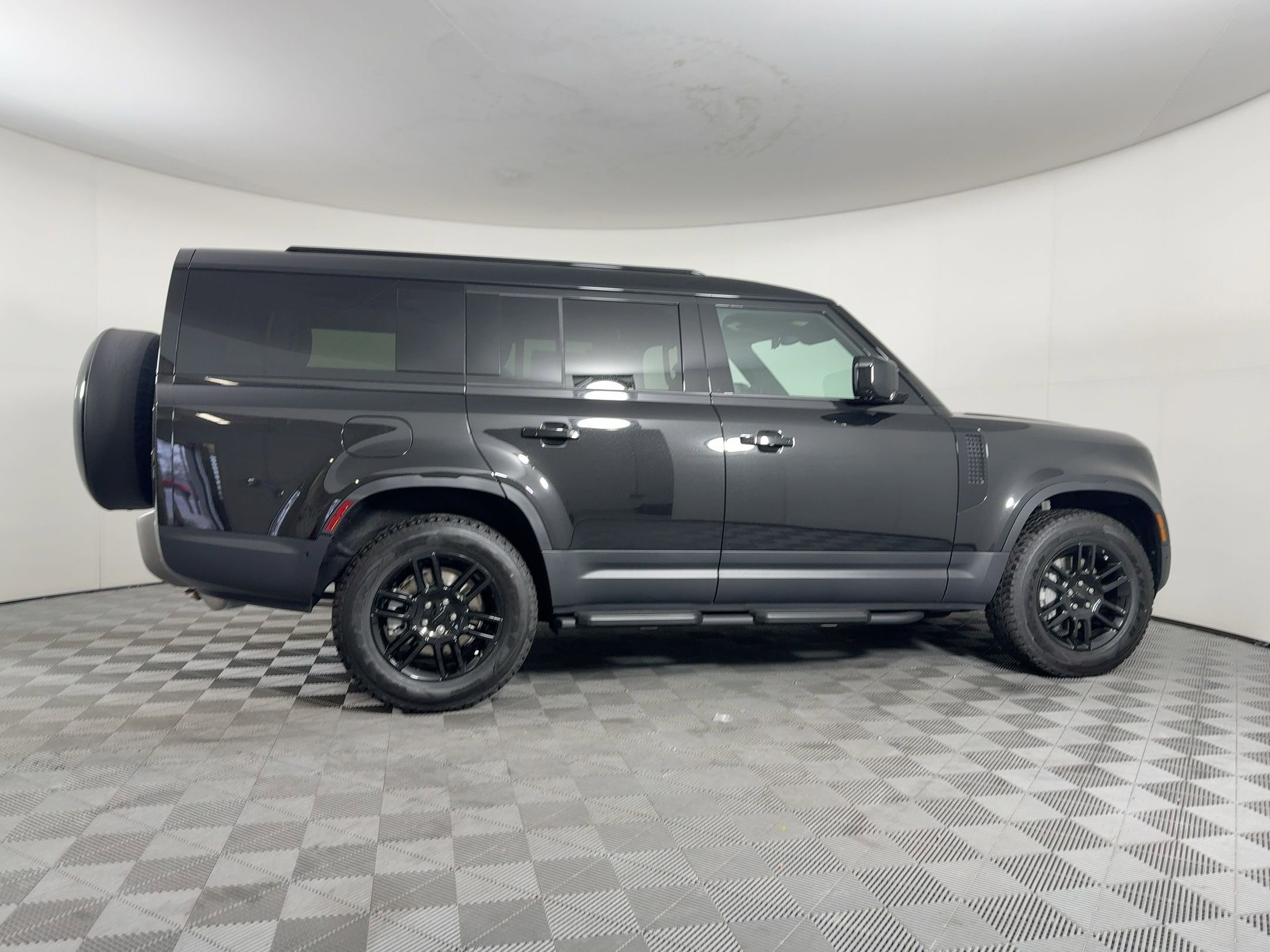 2026 Land Rover Defender 130 S