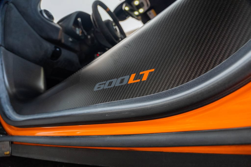 Used 2019 McLaren 600LT photo 46