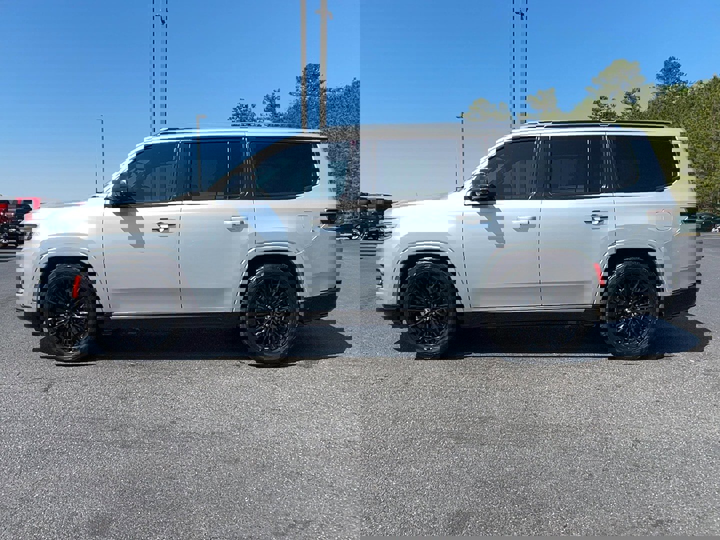 2022 Jeep Grand Wagoneer Series II