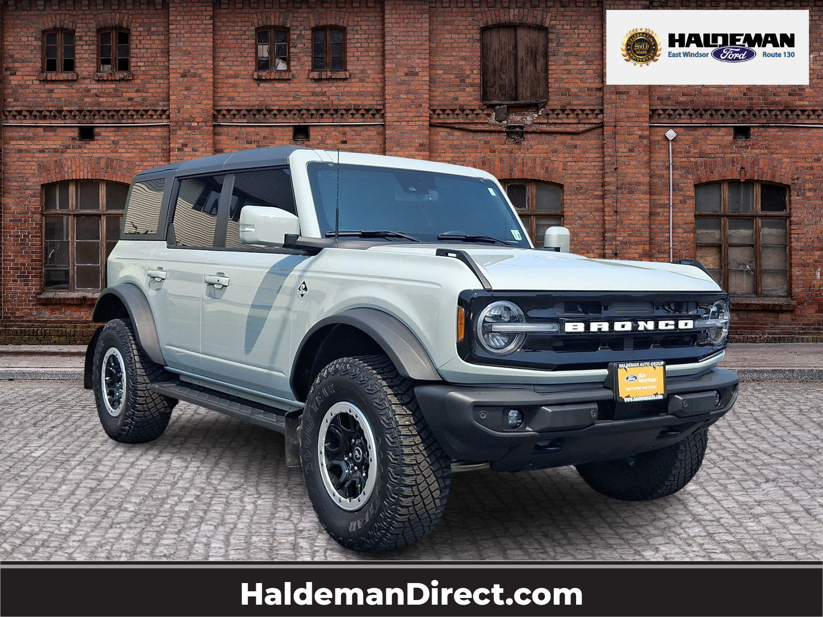 Certified 2024 Ford Bronco Outer Banks w/ Sasquatch Package