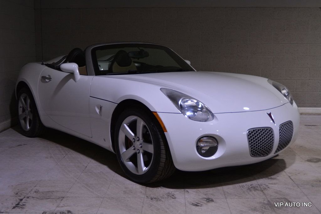 Used 2008 Pontiac Solstice Convertible w/ Premium Package