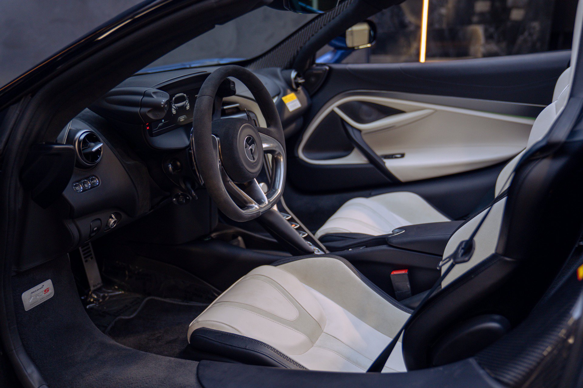 Used 2026 McLaren 750S Spider 2
