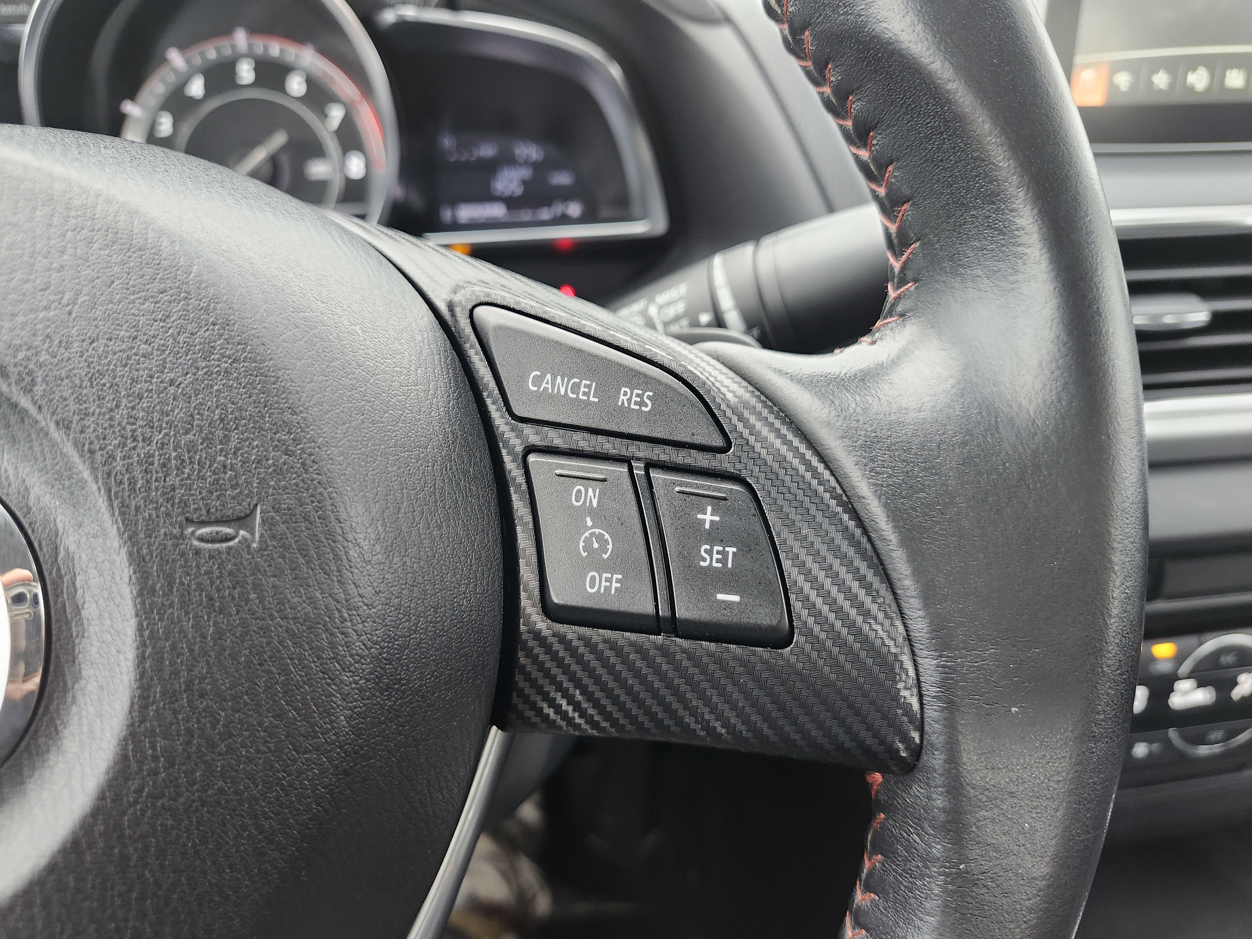 2014 MAZDA Mazda3 s Touring