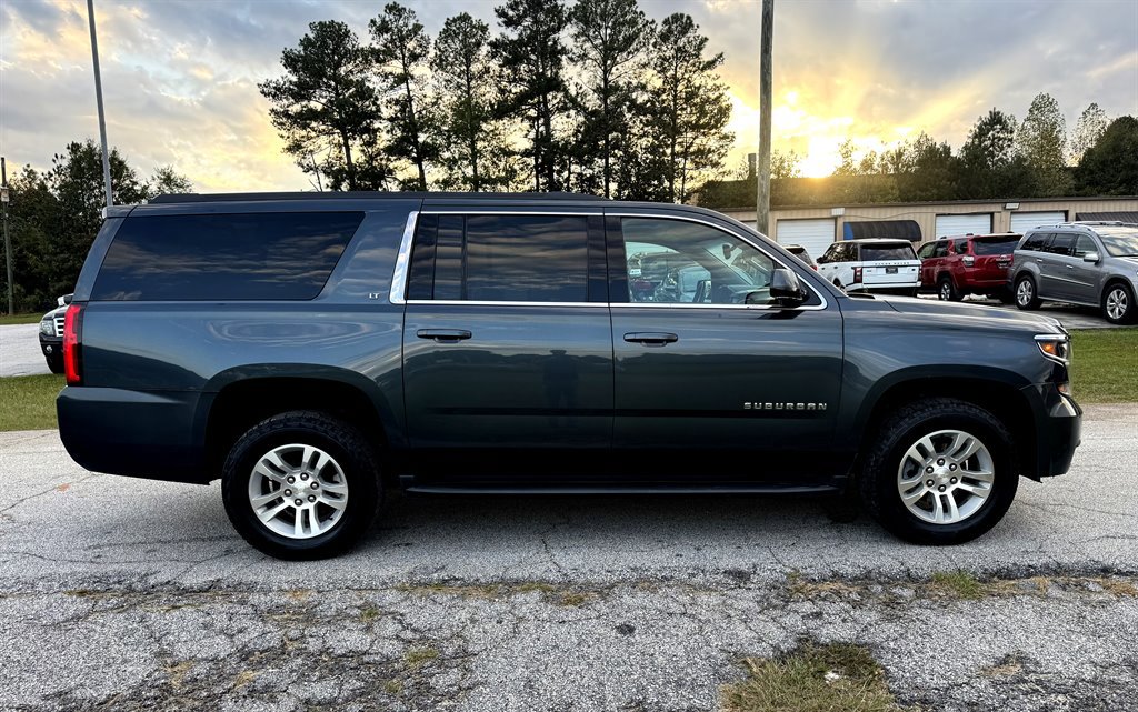 2019 Chevrolet Suburban LT