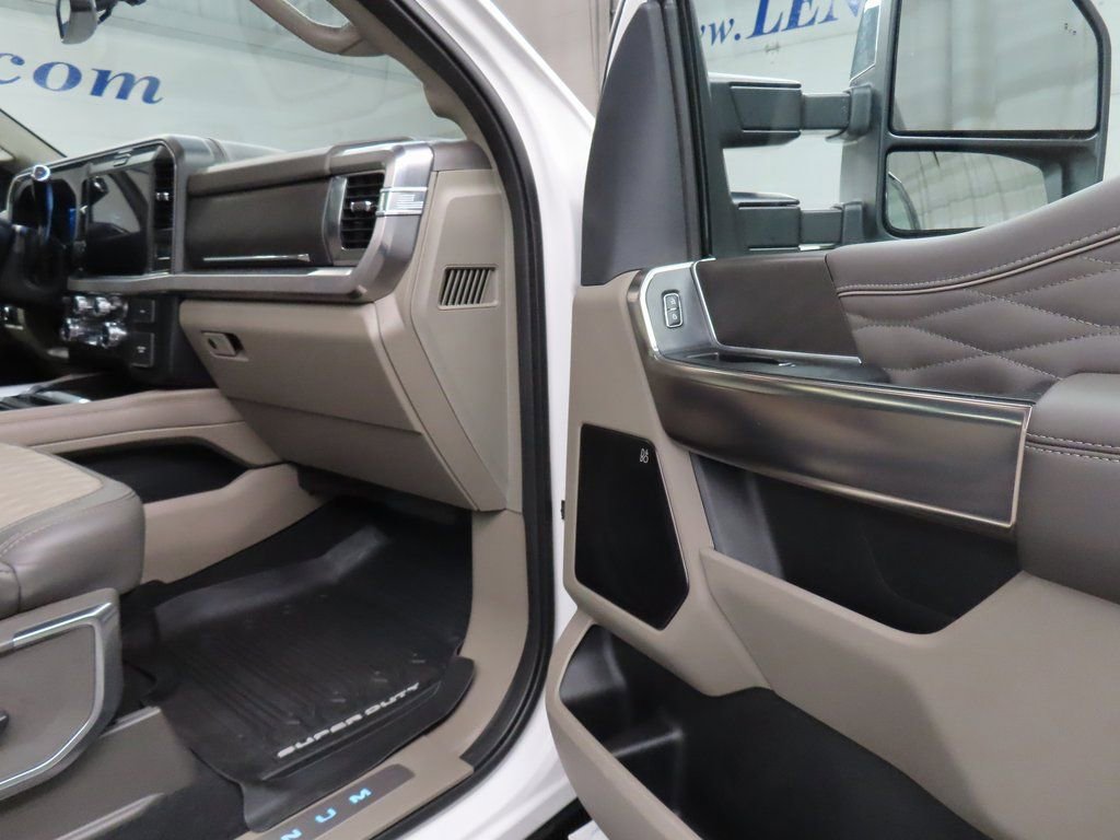 2025 Ford F450 Platinum