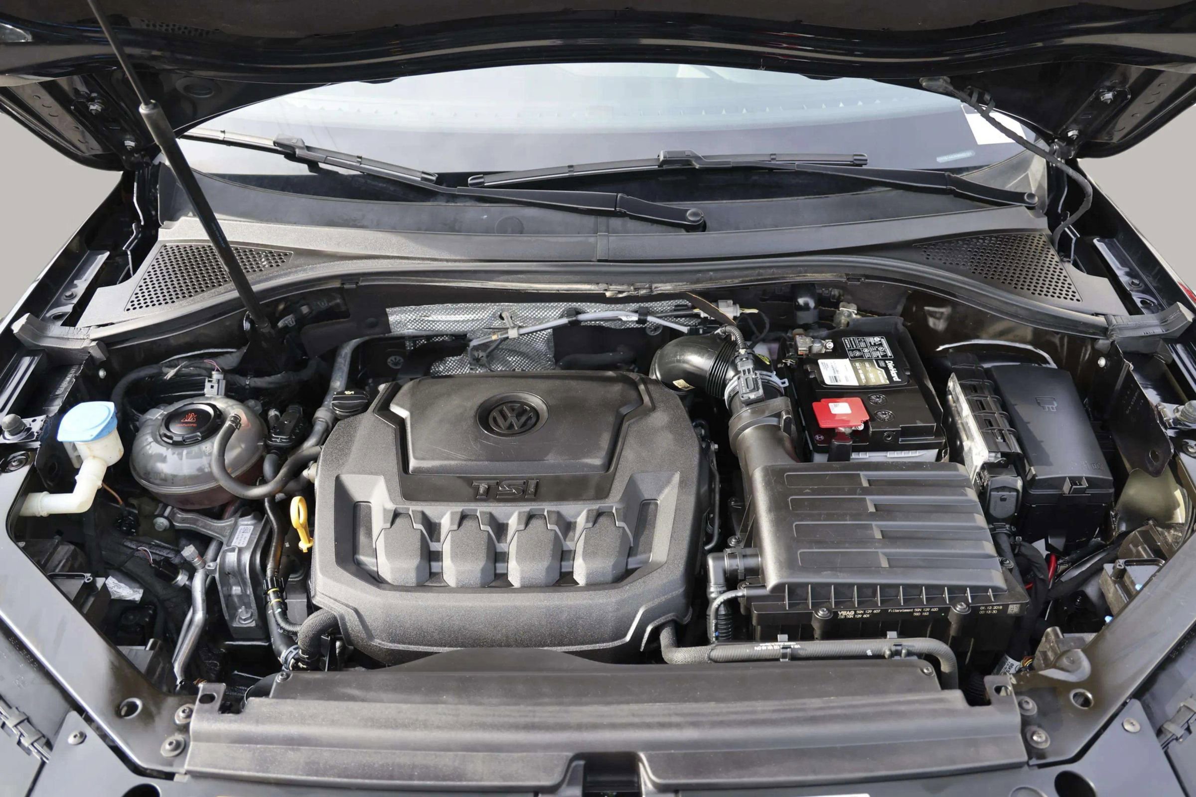 2019 Volkswagen Tiguan SEL Premium R-Line