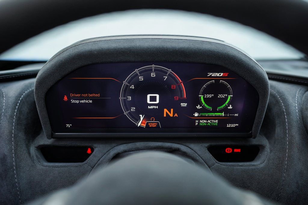 Used 2020 McLaren 720S Performance photo 31