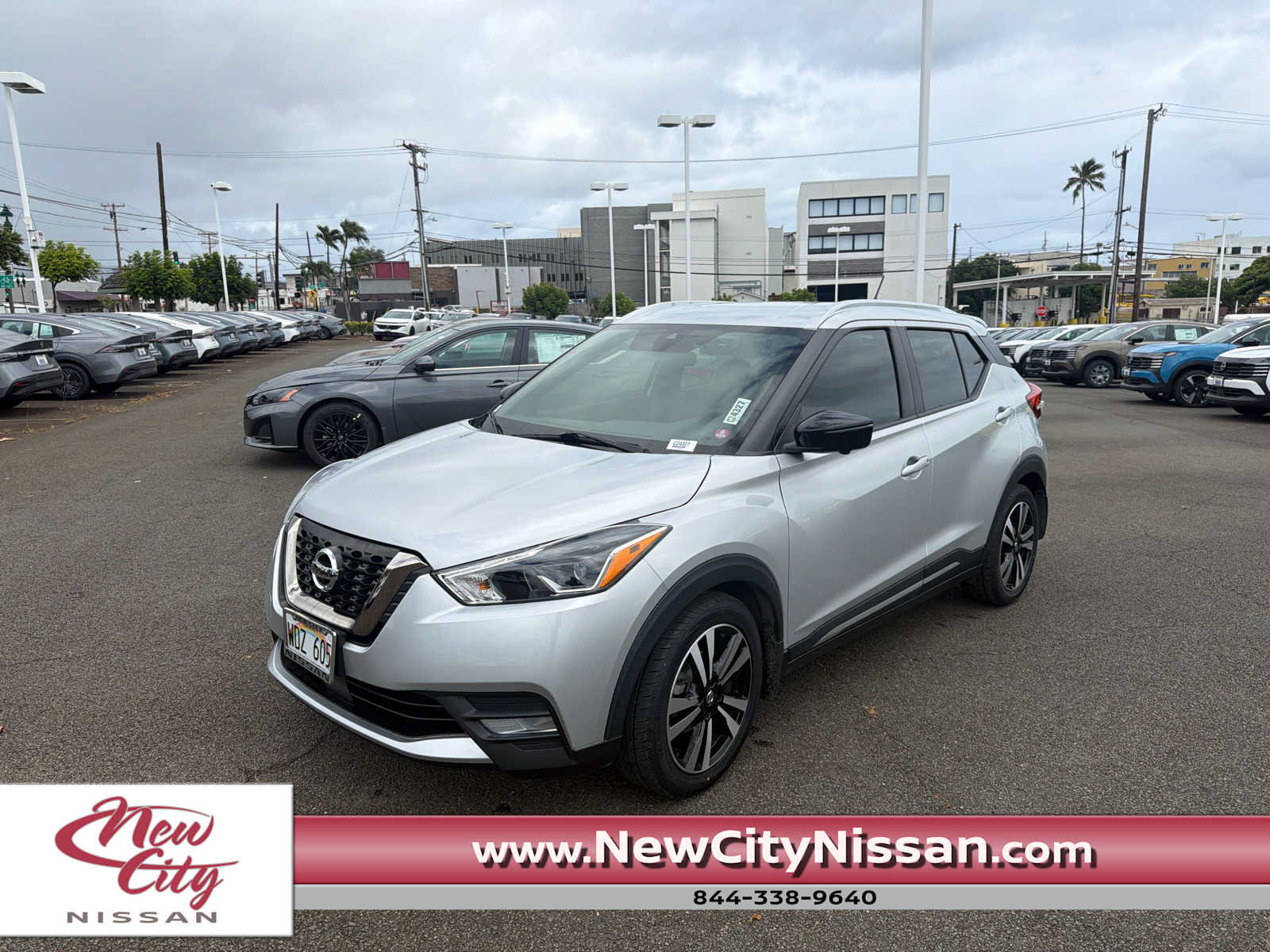 Used 2020 Nissan Kicks SR