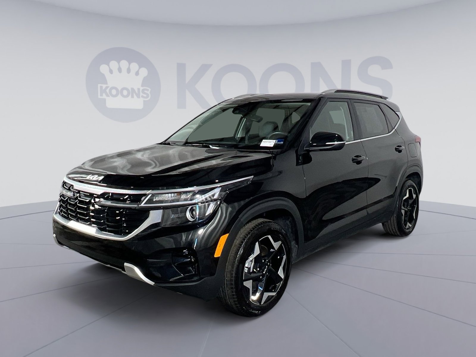 Used 2025 Kia Seltos EX