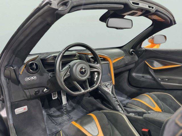 Used 2021 McLaren 720S Spider photo 36