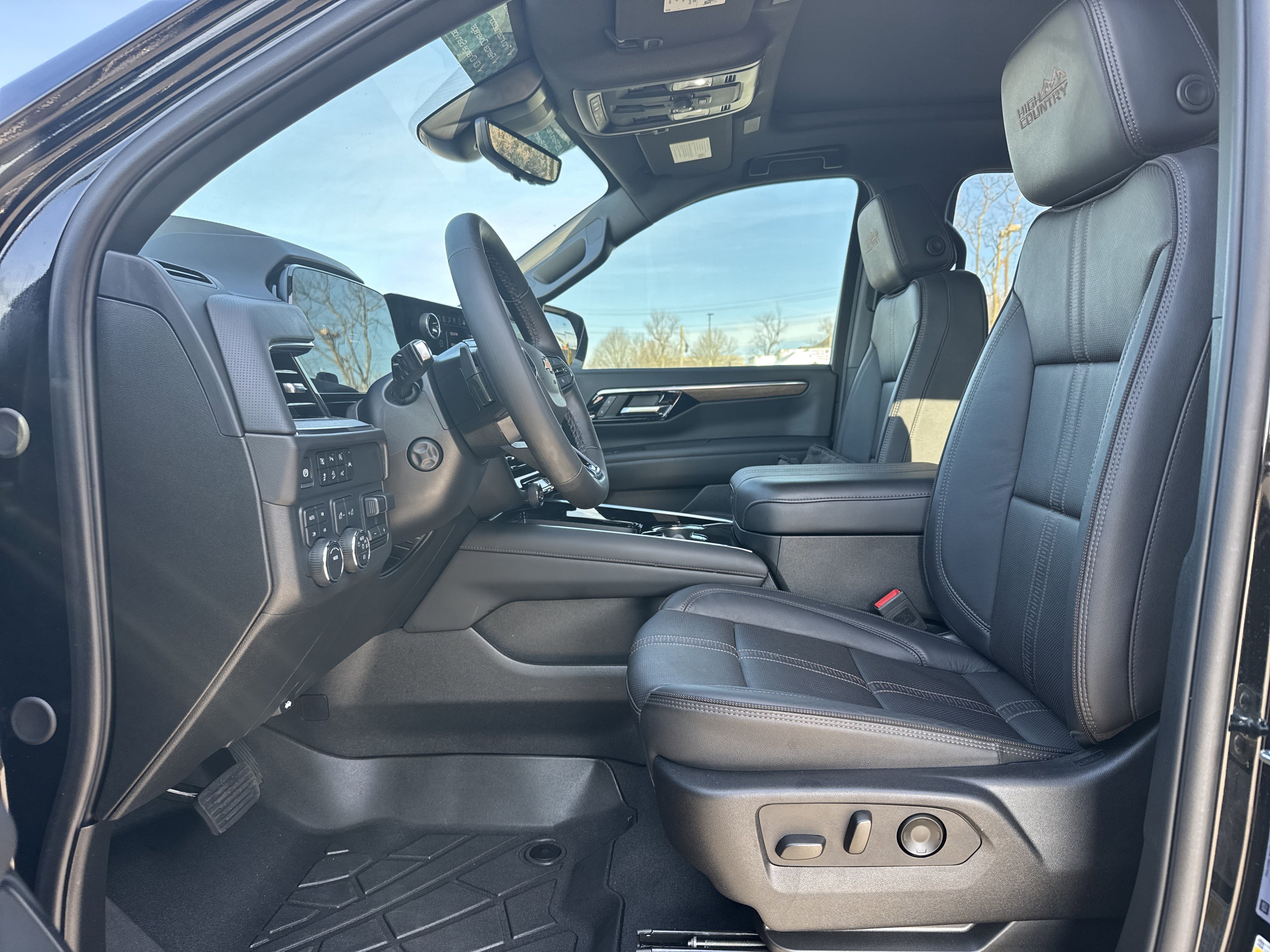 2025 Chevrolet Suburban High Country