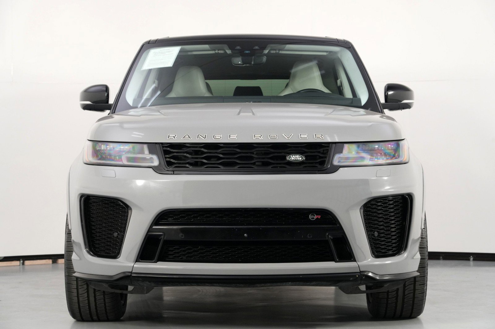 2022 Land Rover Range Rover Sport SVR Carbon Edition