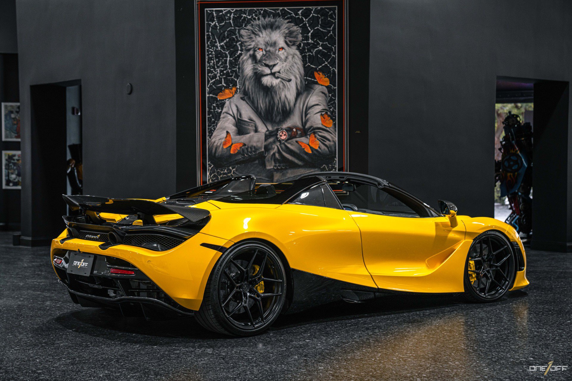 Used 2020 McLaren 720S Performance photo 11