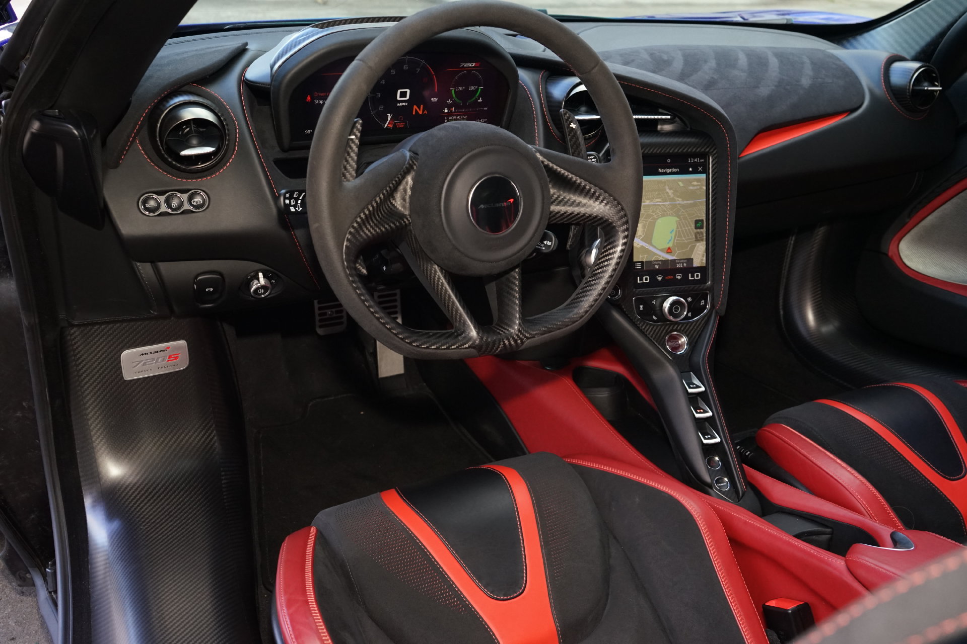 Used 2018 McLaren 720S Performance photo 21
