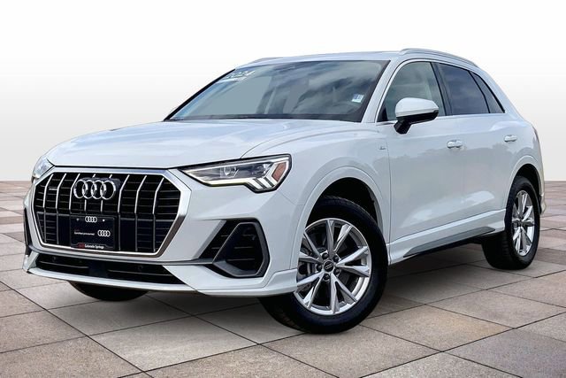 Certified 2024 Audi Q3 2.0T Premium