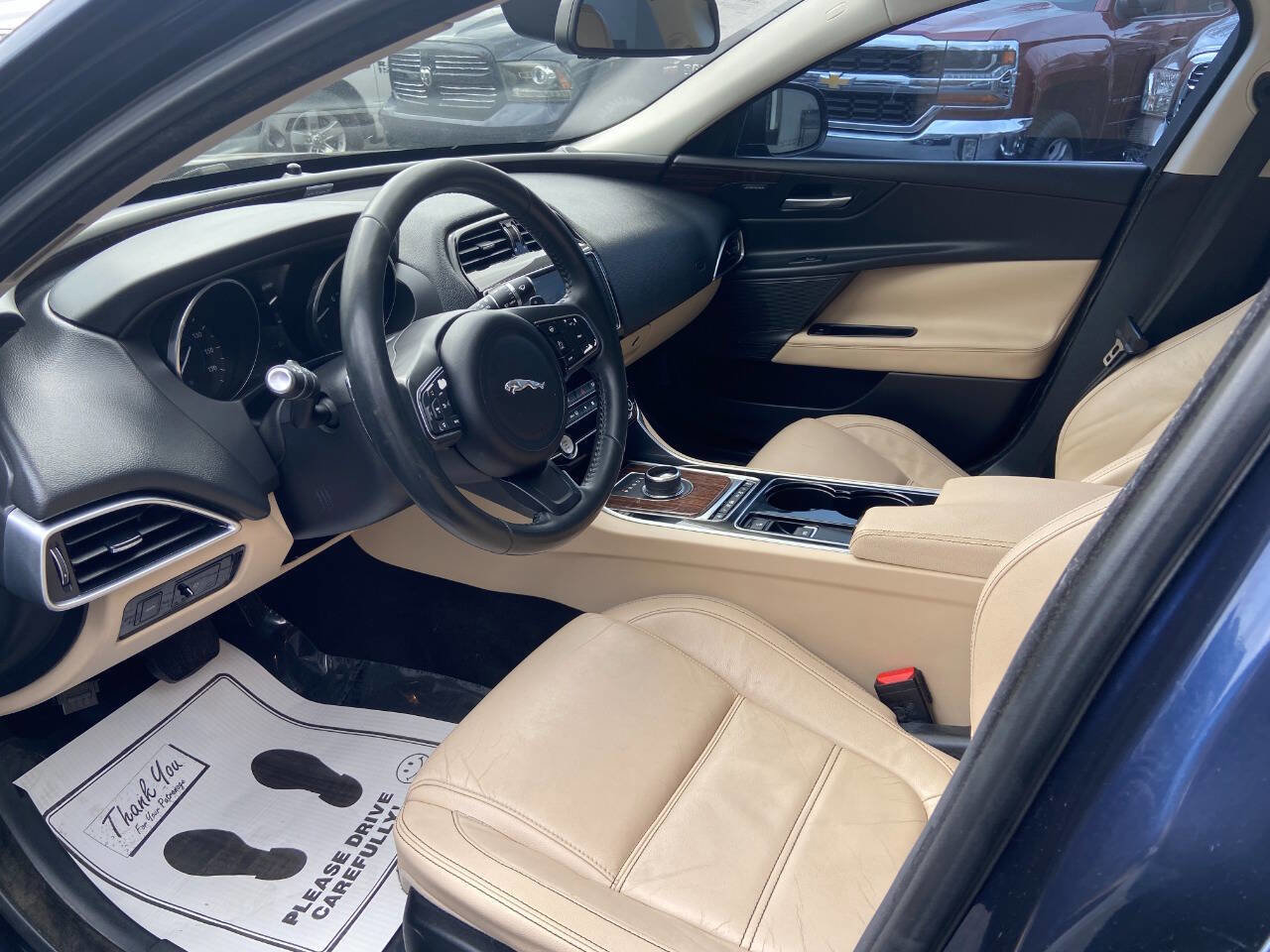 2017 Jaguar XE Prestige