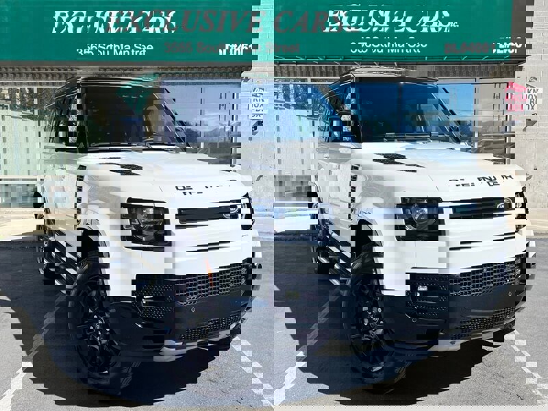 2023 Land Rover Defender 130 X-Dynamic SE