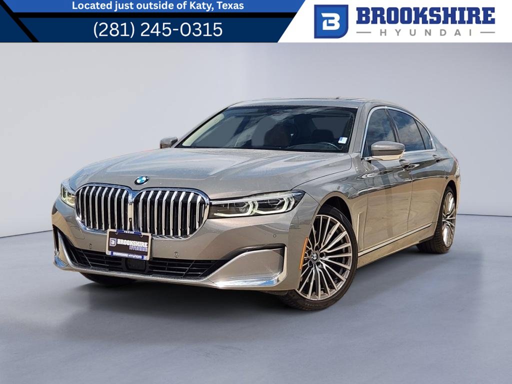 Used 2022 BMW 740i w/ Premium Package