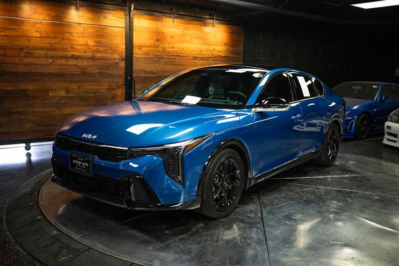 2025 Kia K4 GT-Line Turbo