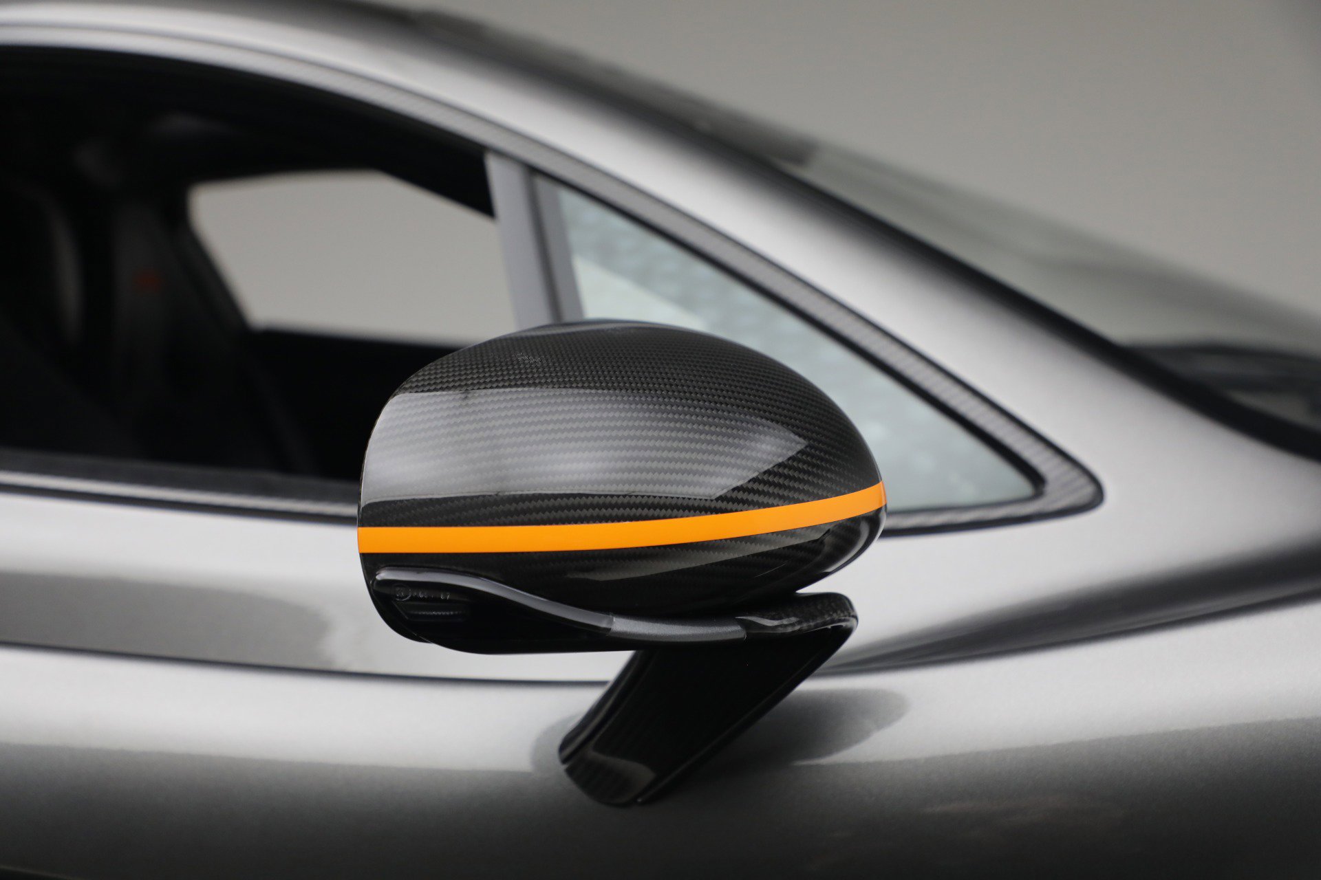 Used 2014 McLaren P1 photo 44