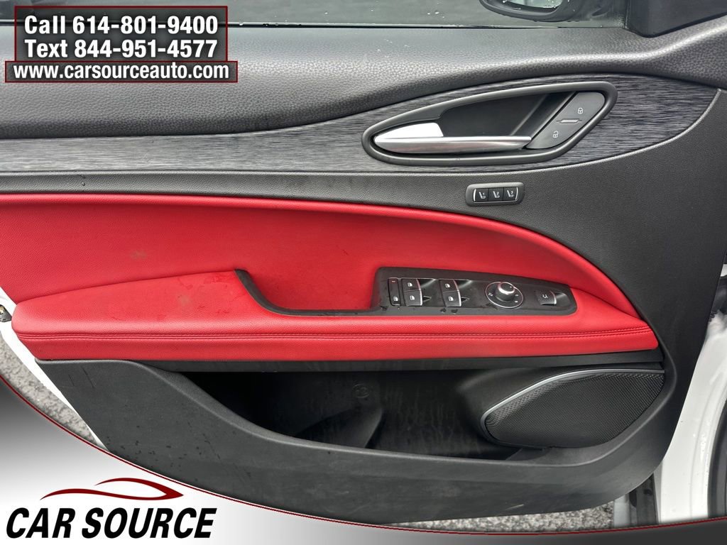 2021 Alfa Romeo Stelvio Sprint