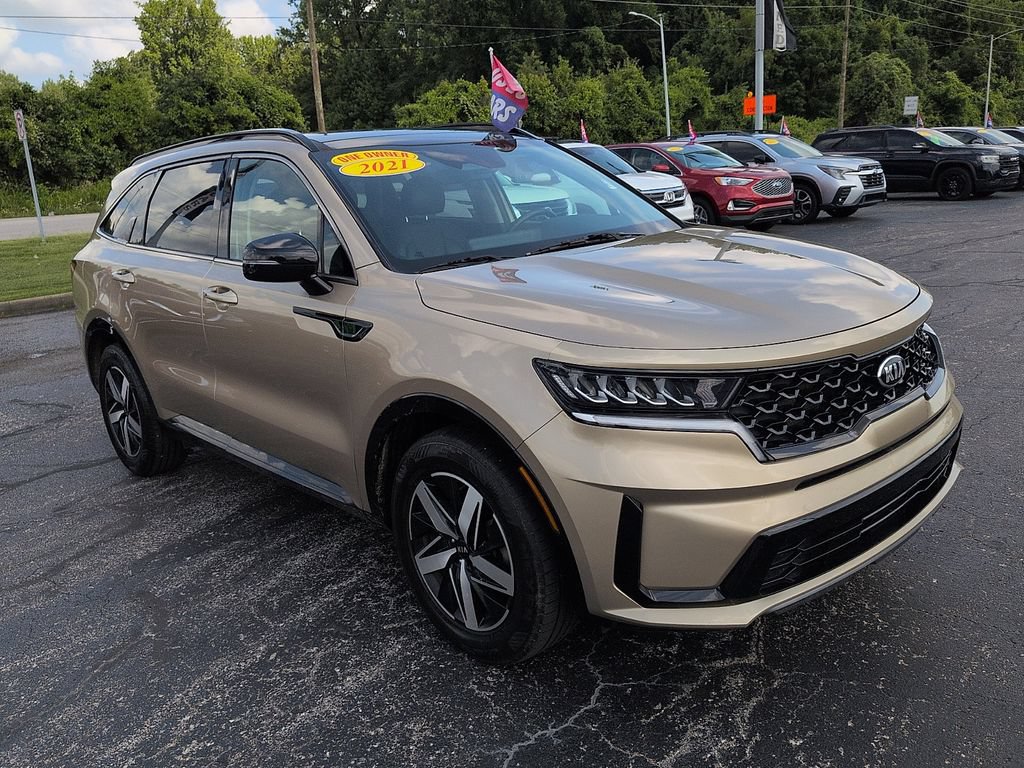 Used 2021 Kia Sorento S w/ Panoramic Sunroof Package