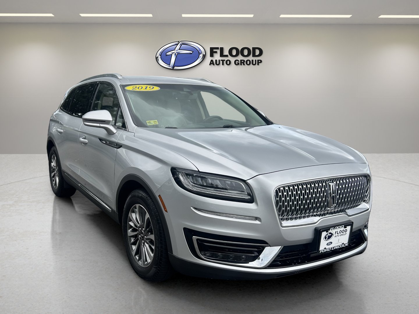 Used 2019 Lincoln Nautilus Select