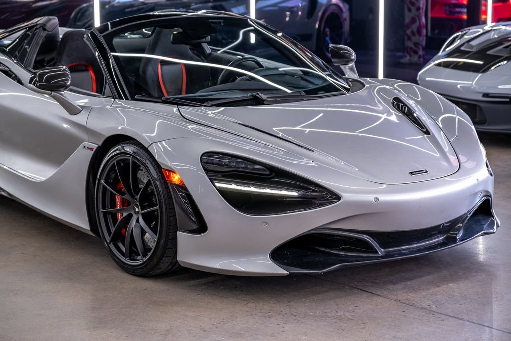 Used 2020 McLaren 720S Spider photo 22