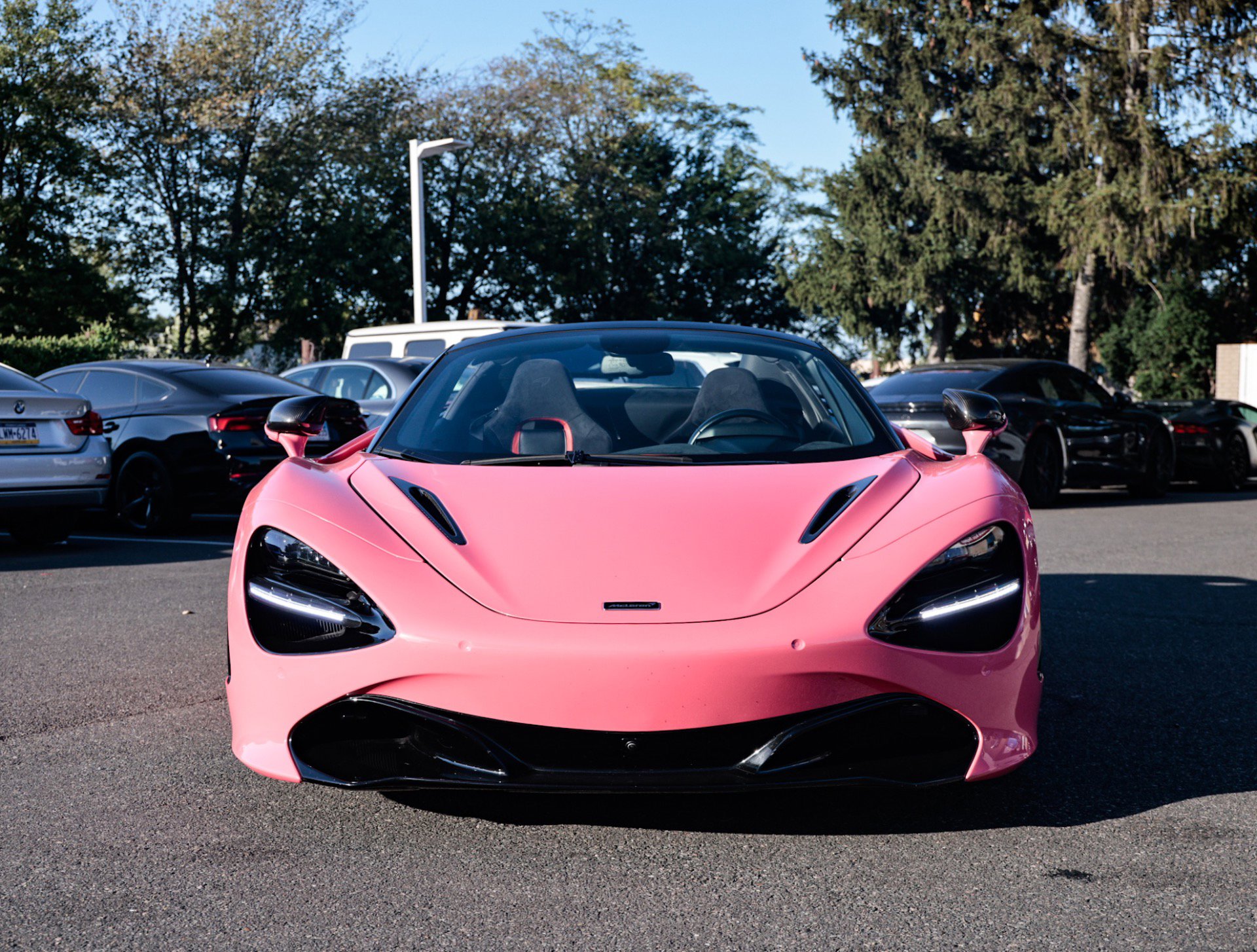 Used 2020 McLaren 720S Performance photo 11