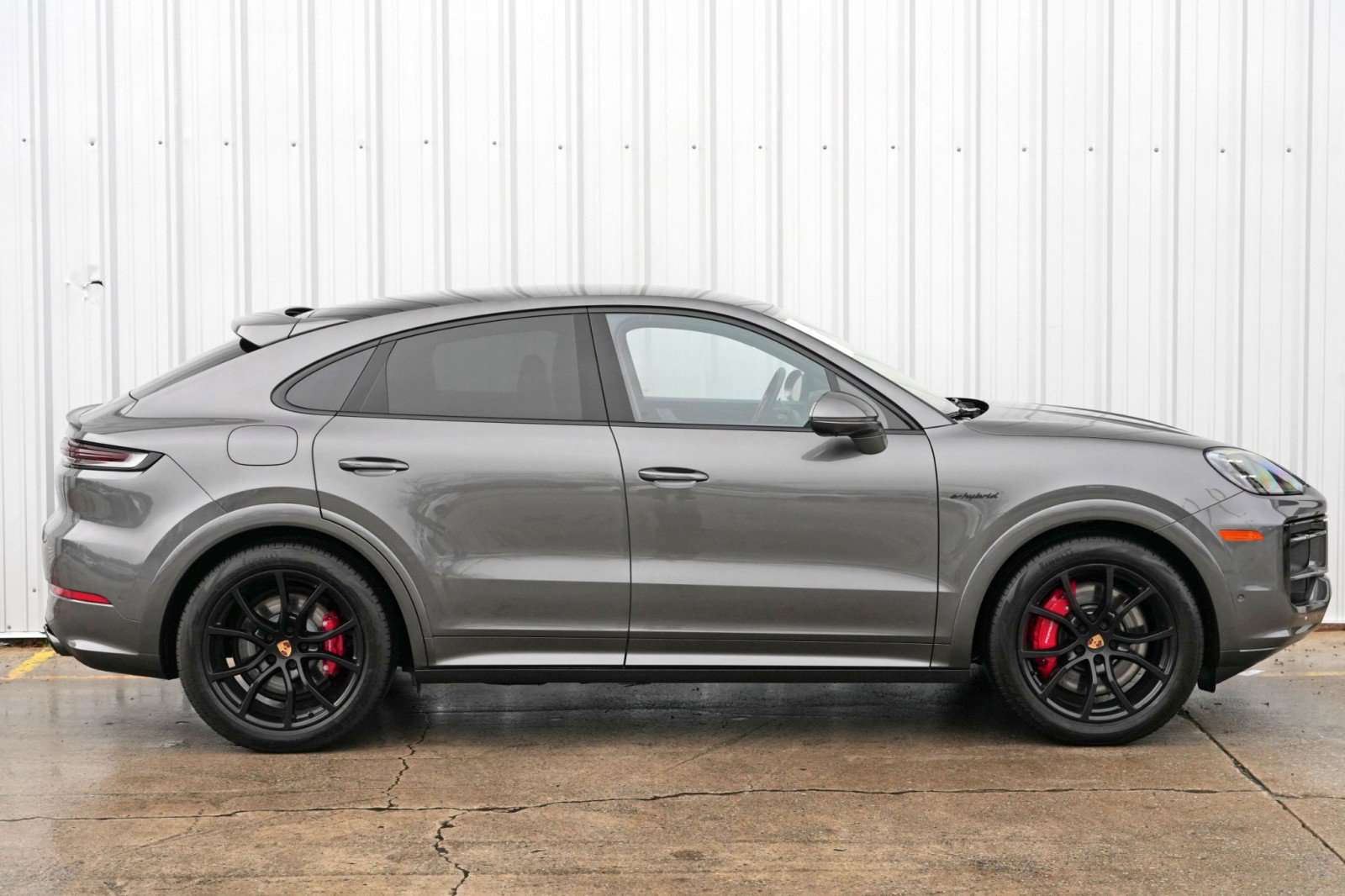 2025 Porsche Cayenne S