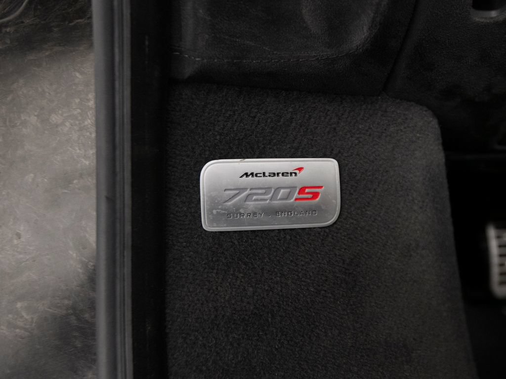 Used 2019 McLaren 720S photo 13