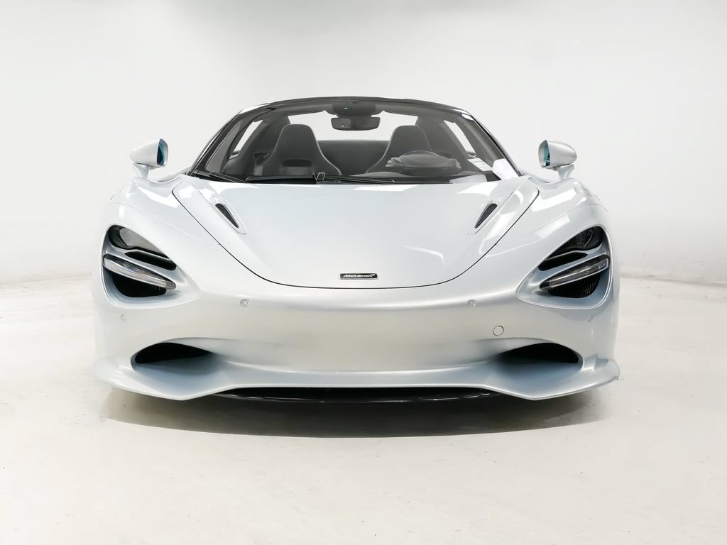 Used 2026 McLaren 750S Spider photo 6