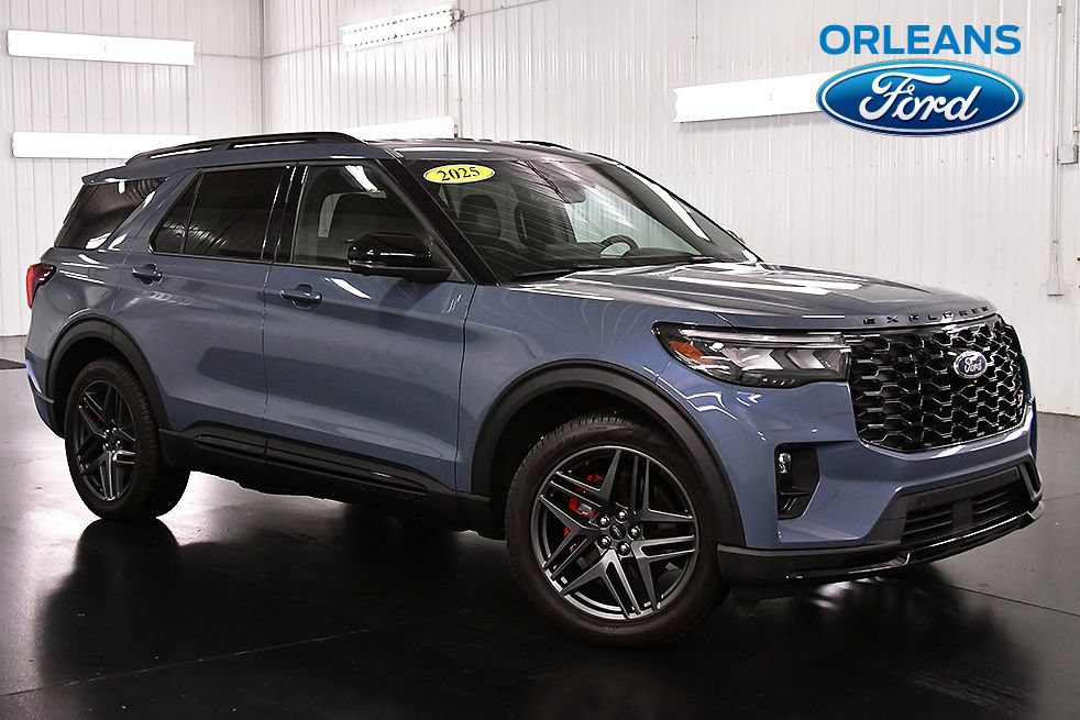 Used 2025 Ford Explorer ST