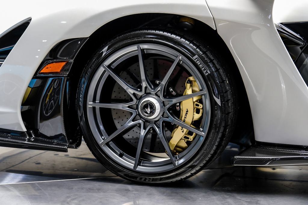 Used 2019 McLaren Senna photo 53