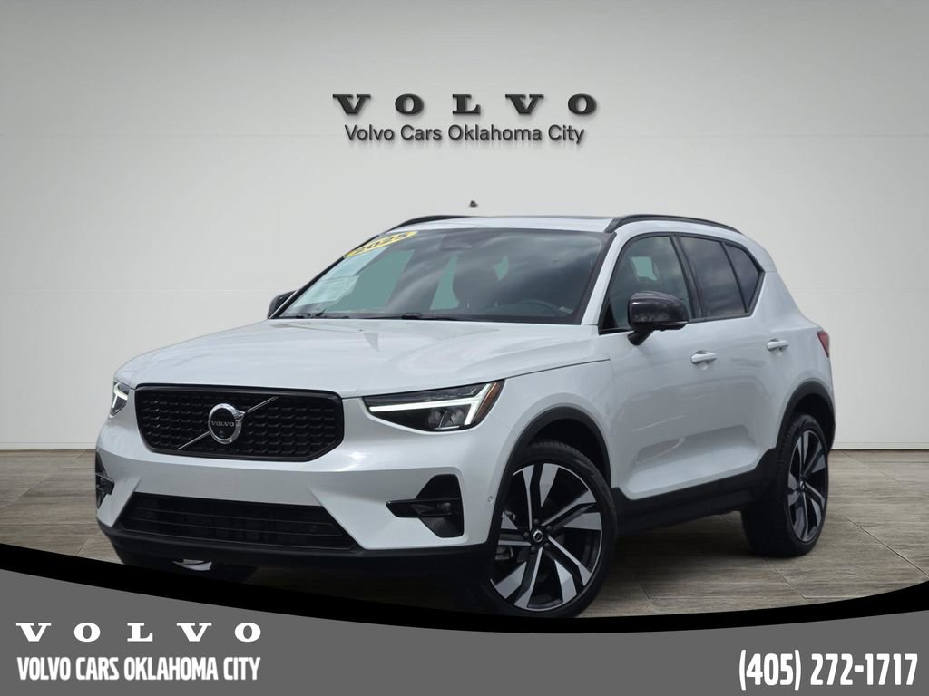 Certified 2025 Volvo XC40 B5 Plus