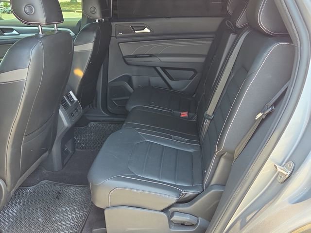 2022 Volkswagen Atlas Cross Sport SEL Premium R-Line