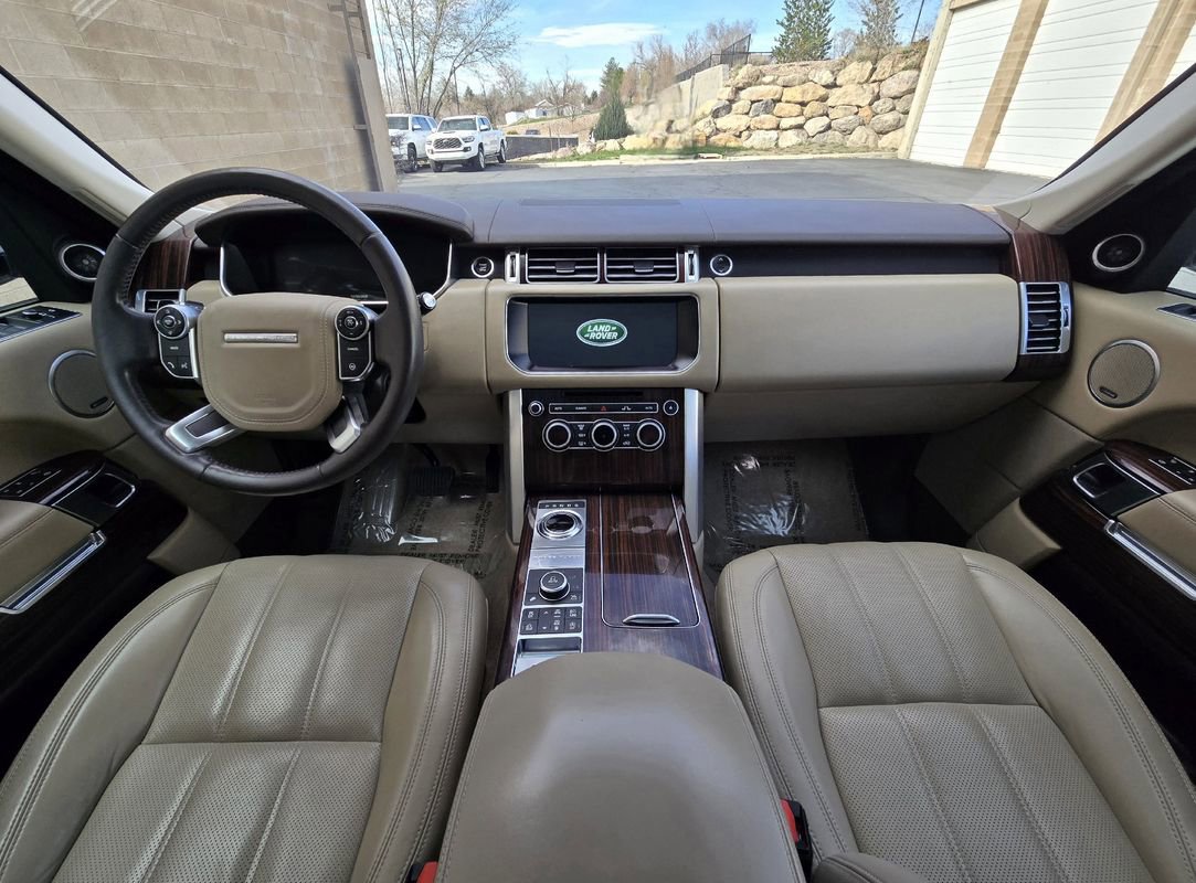 2017 Land Rover Range Rover HSE