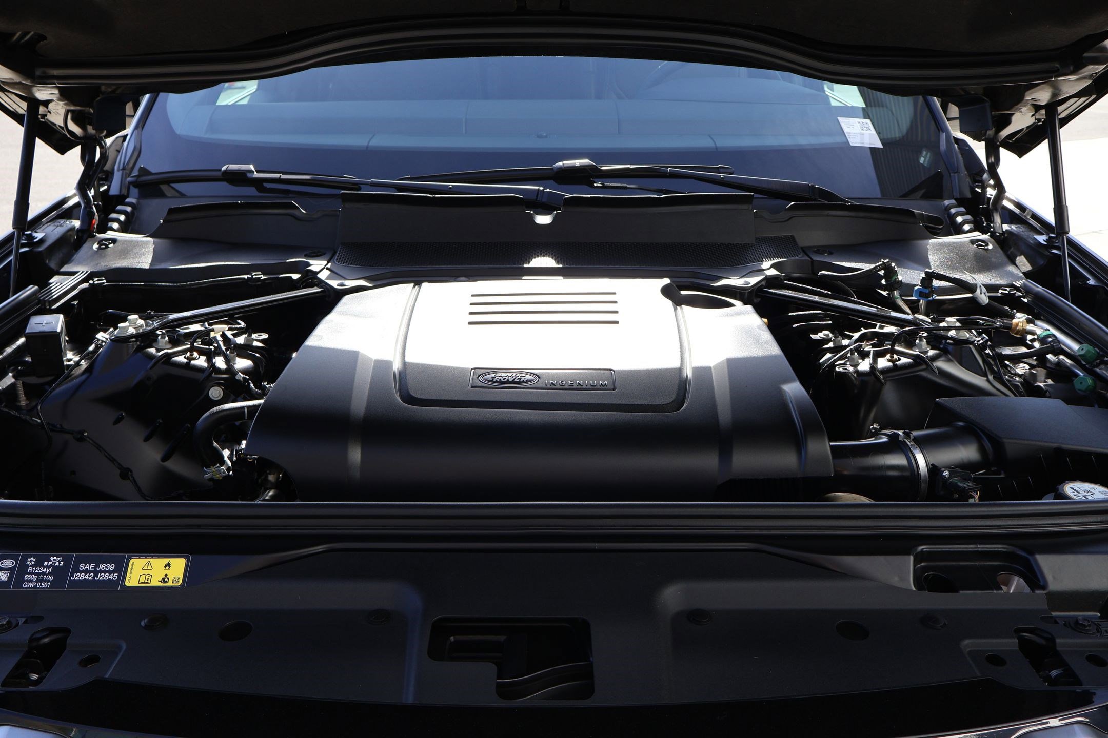 2025 Land Rover Discovery S