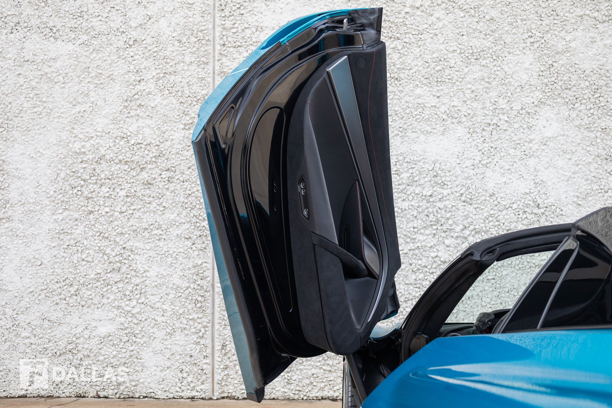 Used 2025 McLaren 750S Spider photo 23