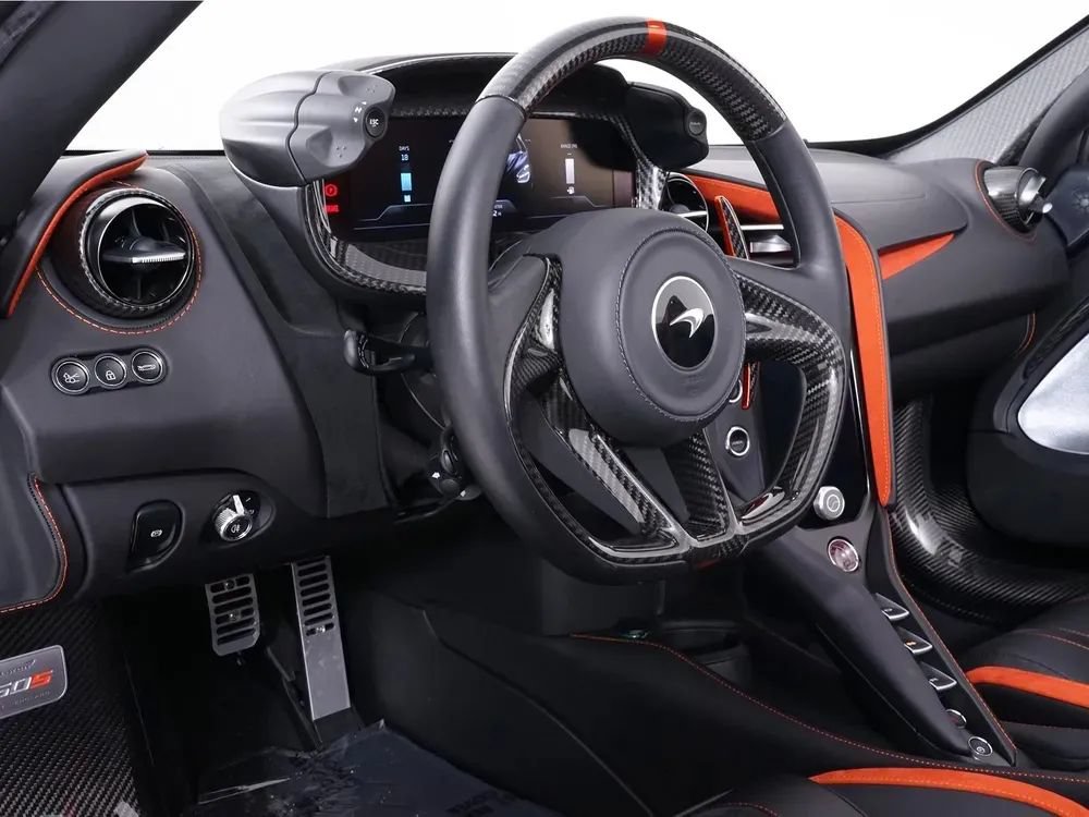 Used 2024 McLaren 750S Spider photo 12