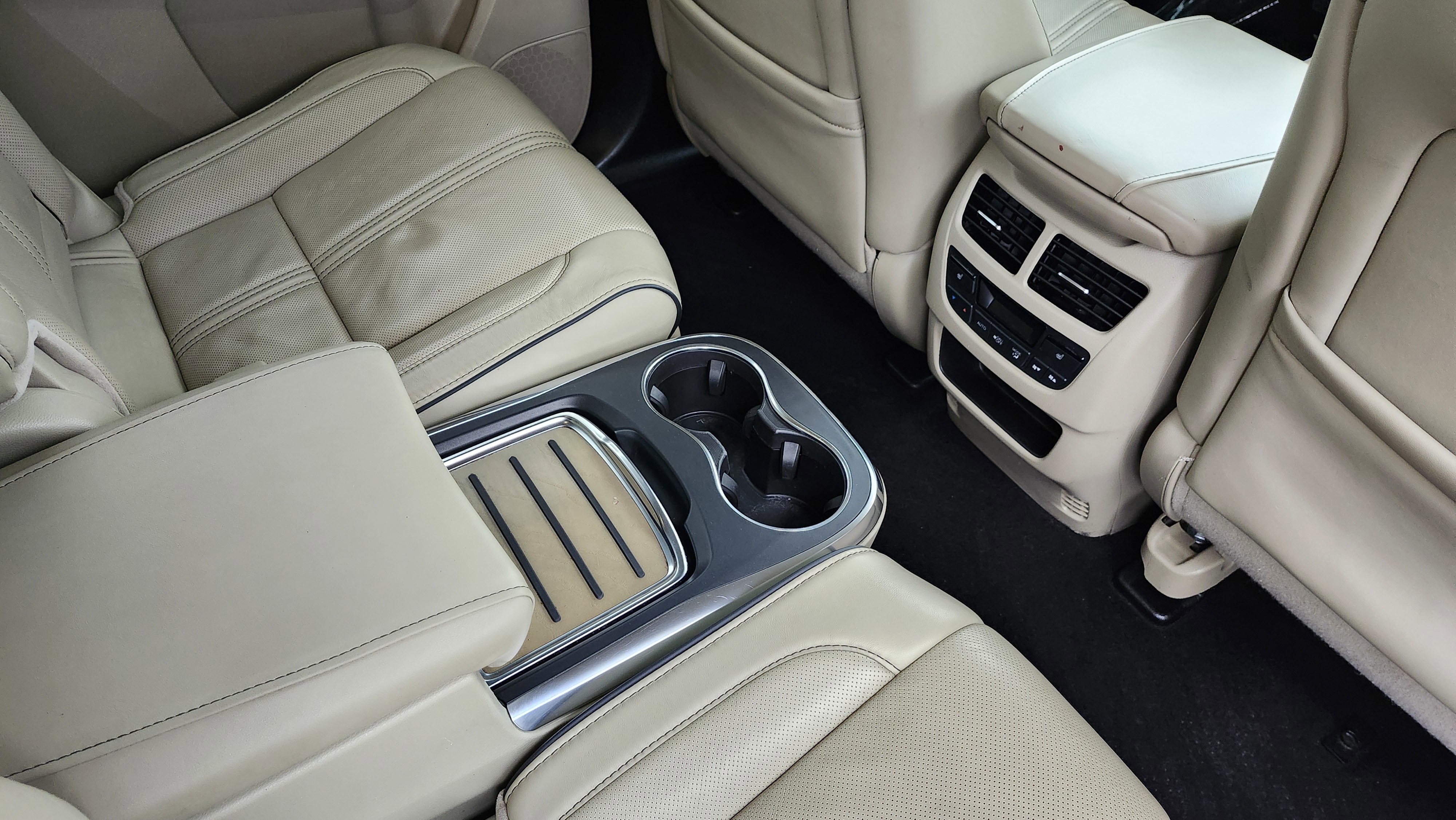 2020 Acura MDX SH-AWD w/ Advance Package