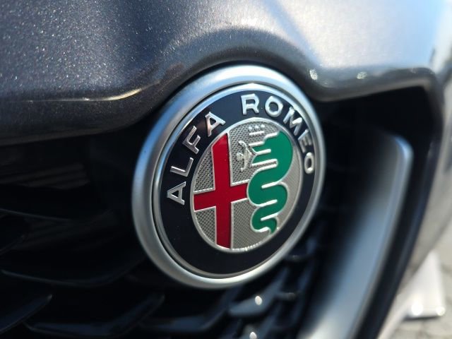 2024 Alfa Romeo Stelvio Ti