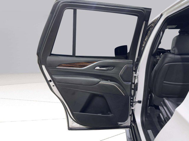 2021 Cadillac Escalade Luxury