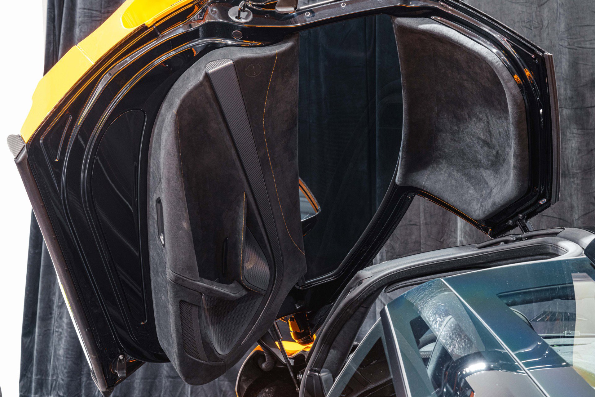 Used 2021 McLaren 765LT photo 26