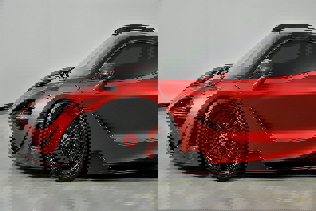 Used 2018 McLaren 720S photo 11