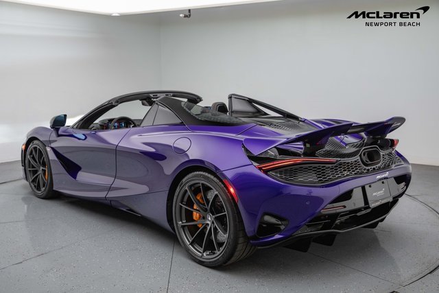 Used 2025 McLaren 750S Spider 4