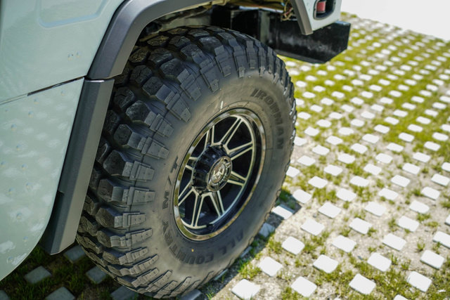 1995 HUMMER H1 4-Door Wagon