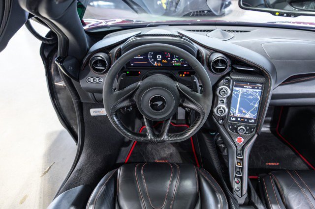 Used 2021 McLaren 765LT photo 63
