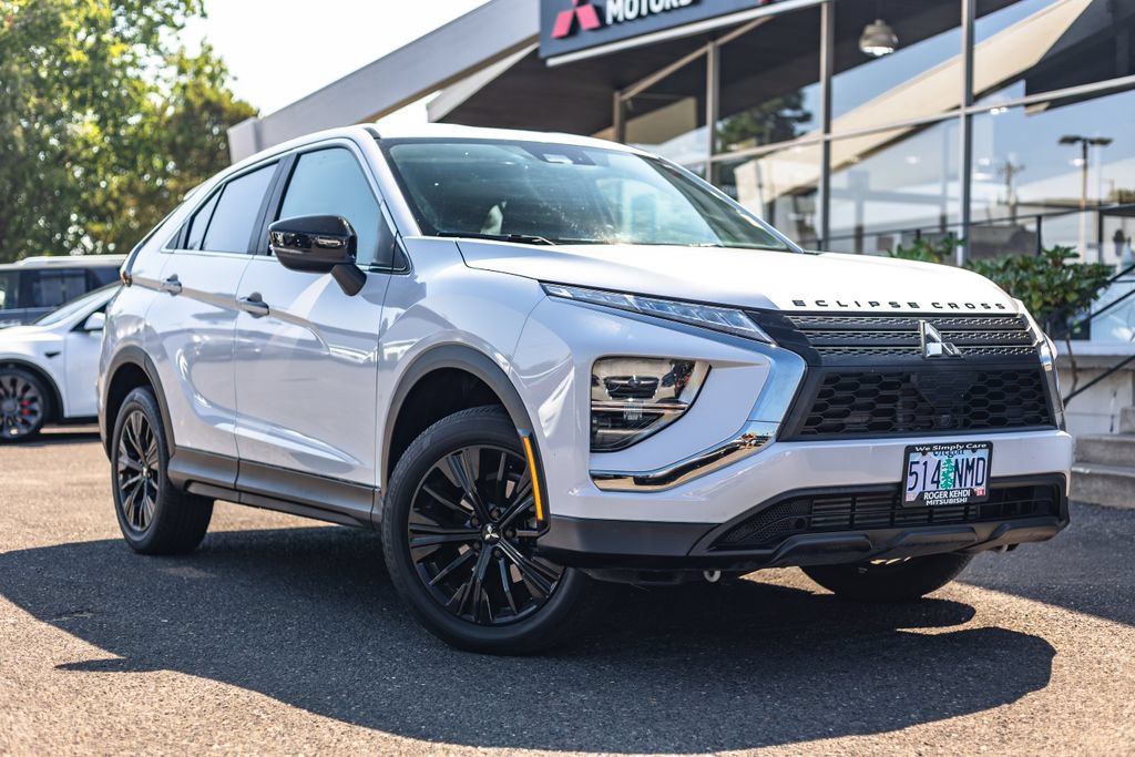 Used 2022 Mitsubishi Eclipse Cross LE