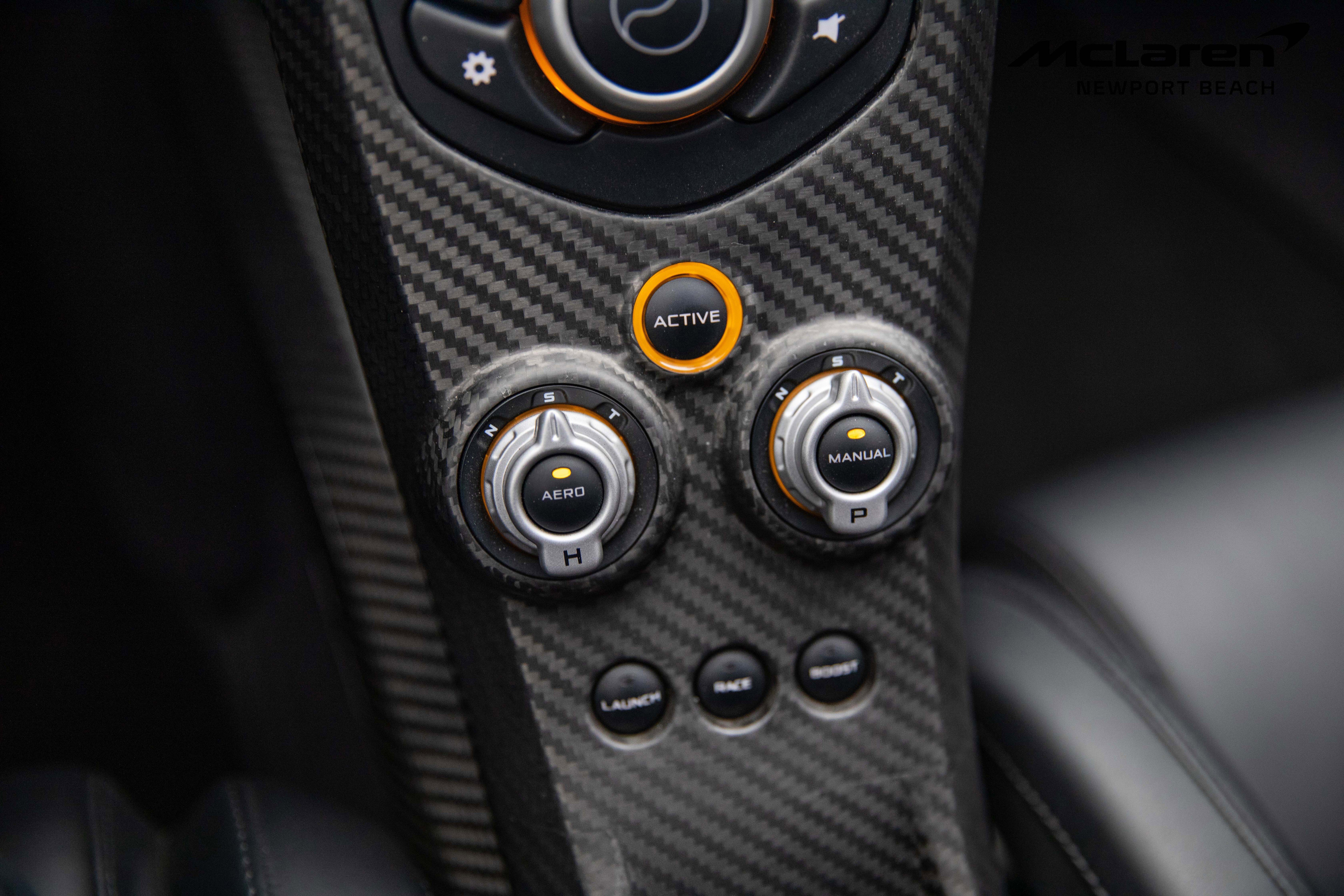 Used 2015 McLaren P1 photo 44